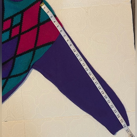 Vintage 90s Jeremy Scott Abstract Designed Pattern
Size L - Picture 11 of 11